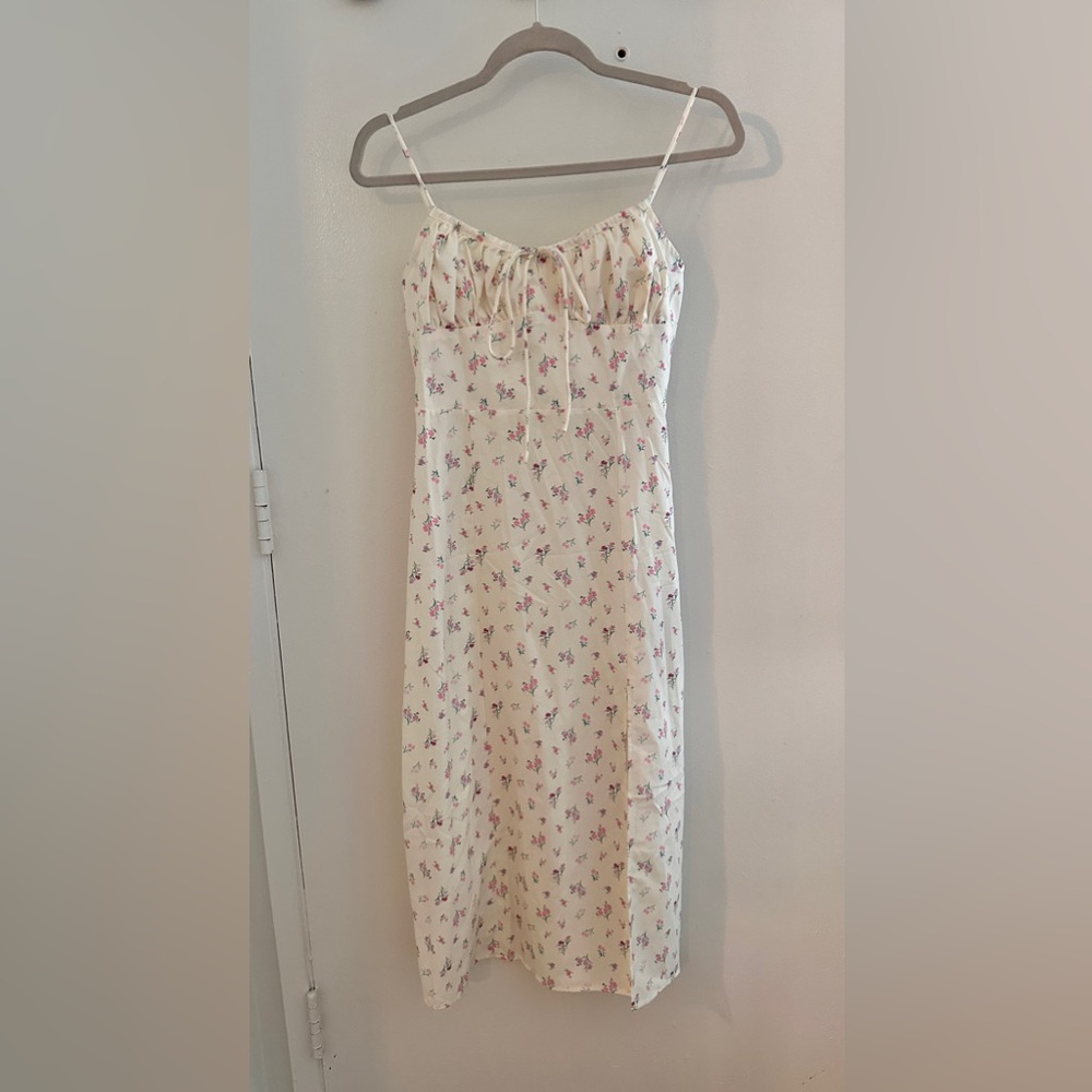 Dainty Floral Midi Dress
